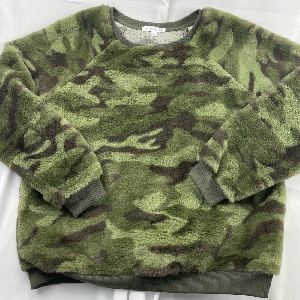 socialite camouflage fuzzy crewneck